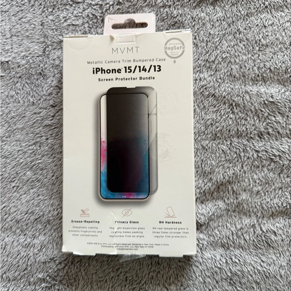 MVMT Gold Screen Protector for iPhone 15,14,13